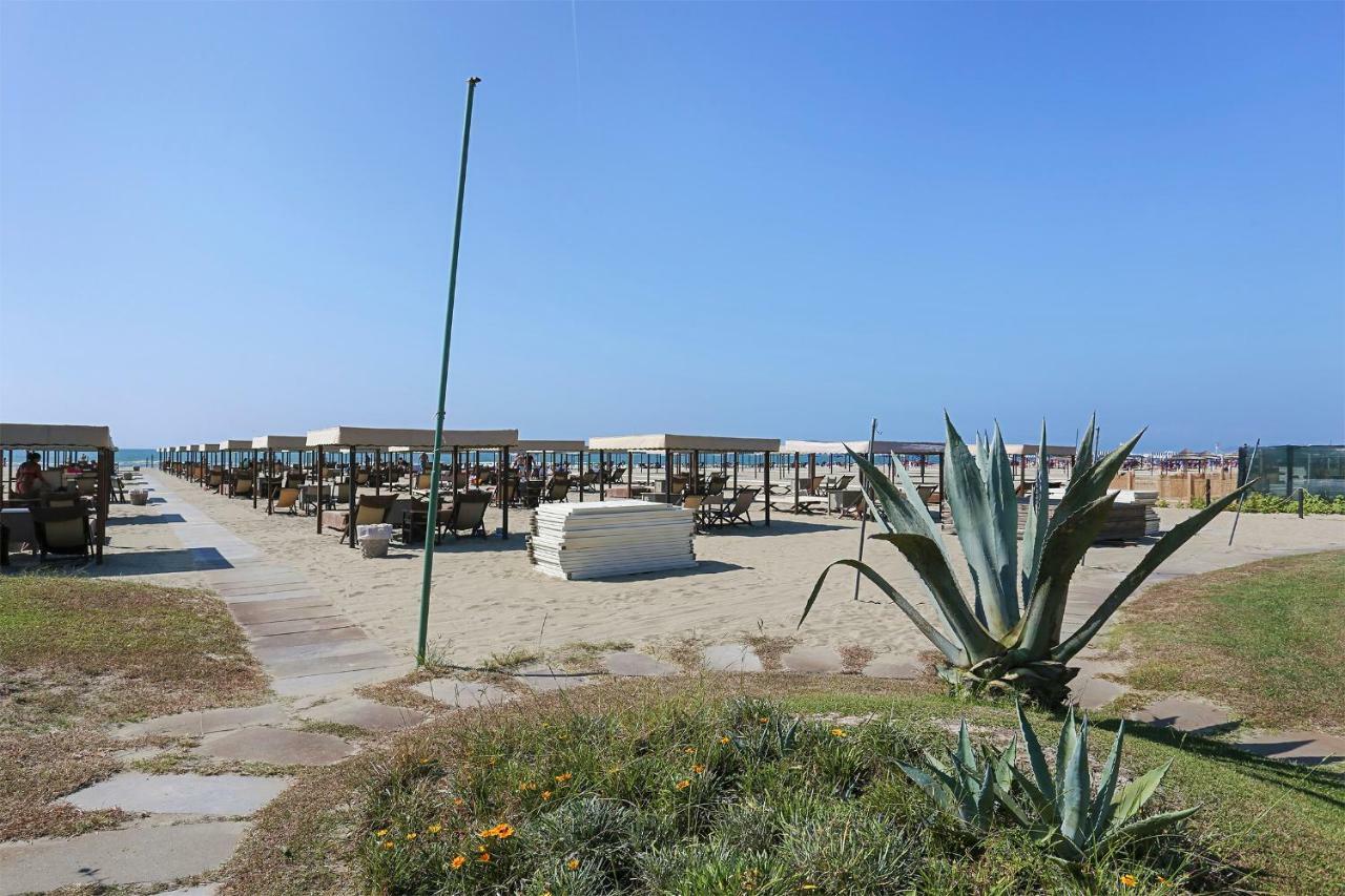 Soleado Beach House Pietrasanta Exterior foto